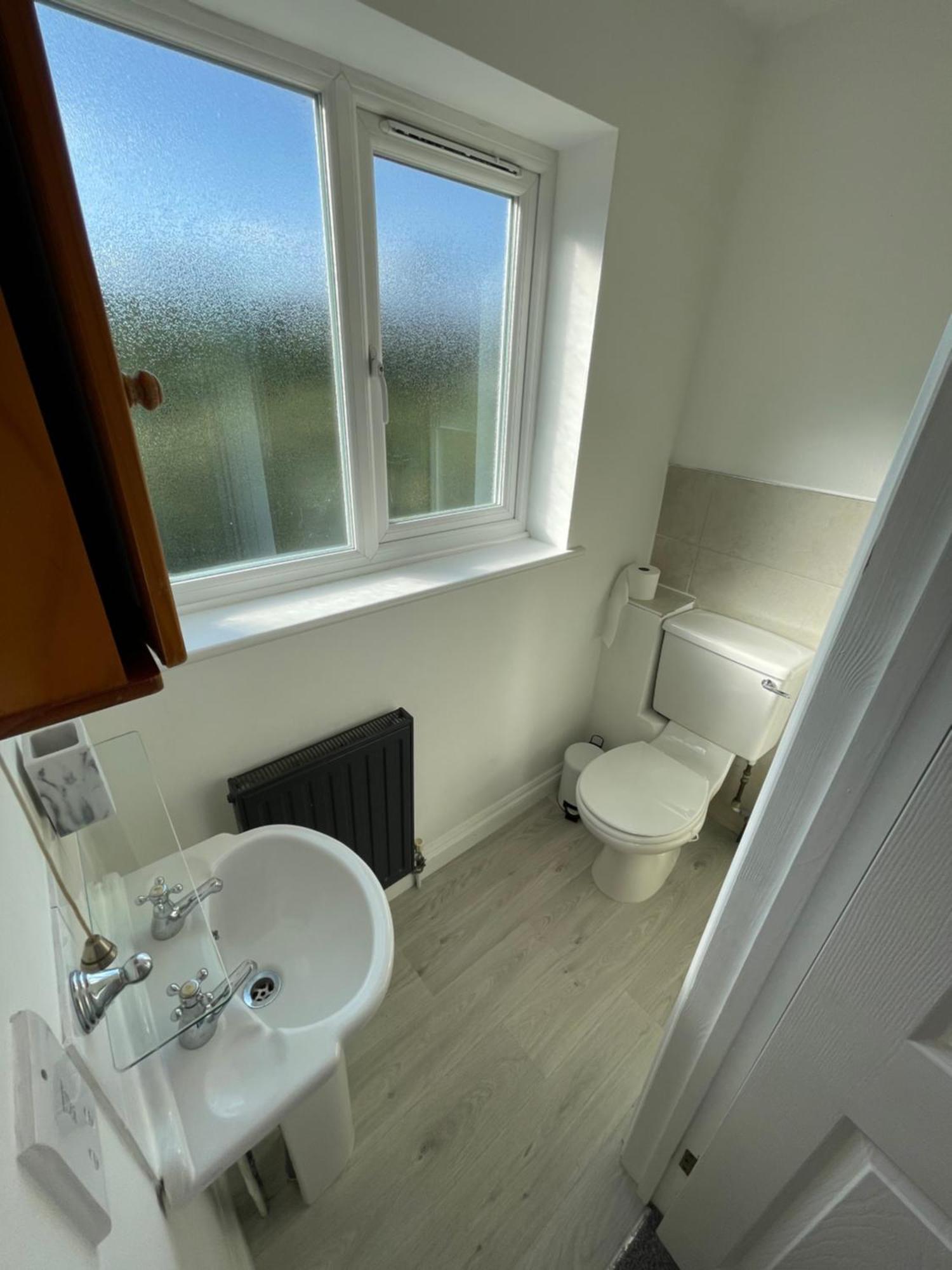 Large 5 Bed Detached House Near Stansted Airport With Parking For 2 Vehicles! Stansted Stays Stansted Mountfitchet Eksteriør bilde